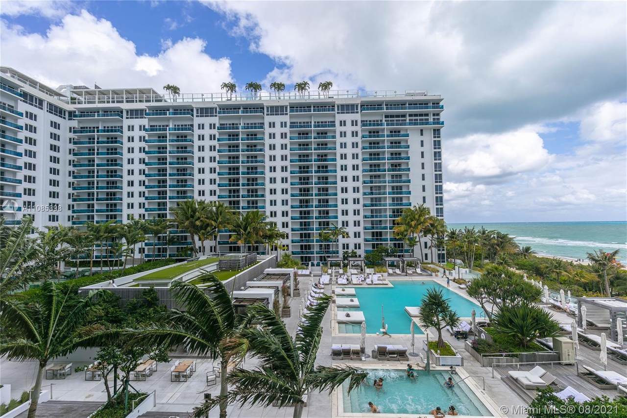 2301 Collins Ave - Photo 1