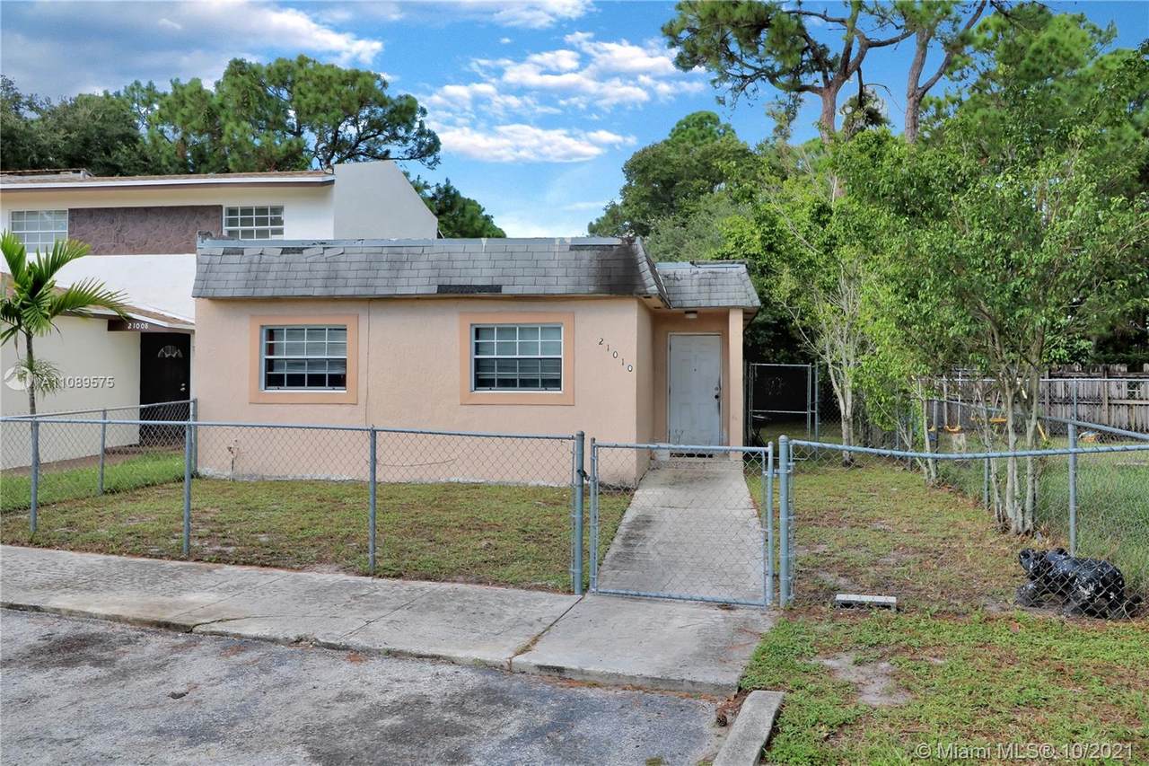 21010 39th Ave - Photo 1