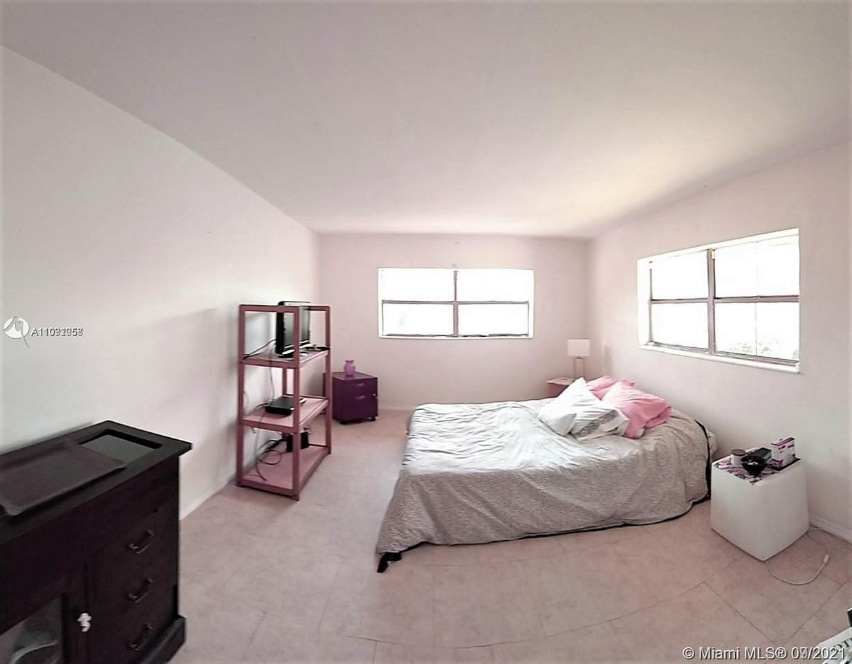 6711 Kendall Dr - Photo 1