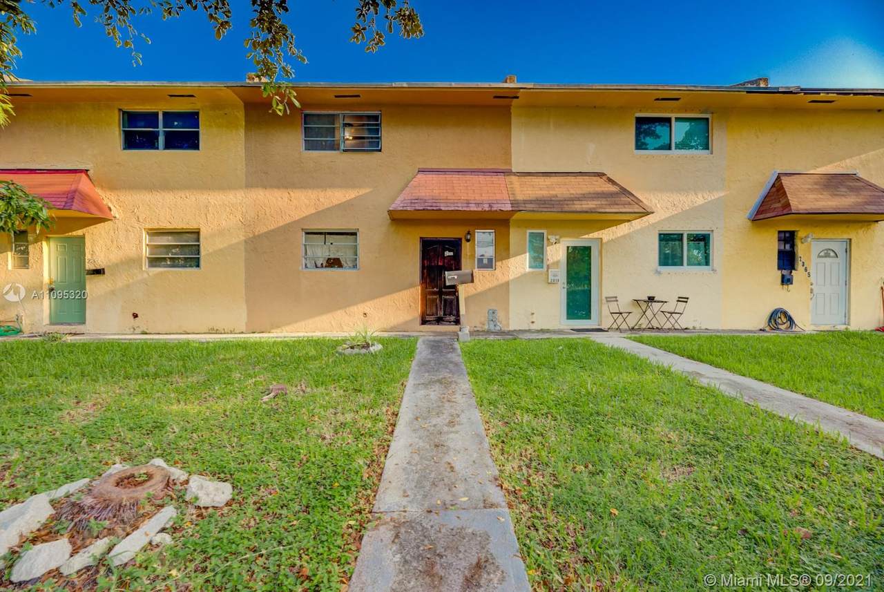 2055 139th St - Photo 1
