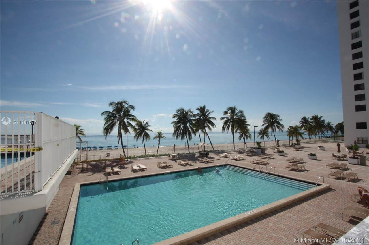 2101 Ocean Dr - Photo 1