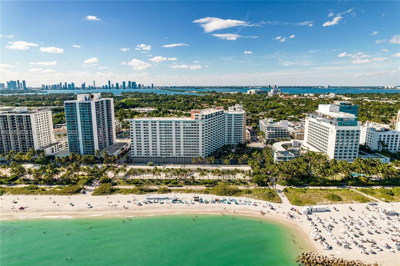 2899 Collins Ave - Photo 1
