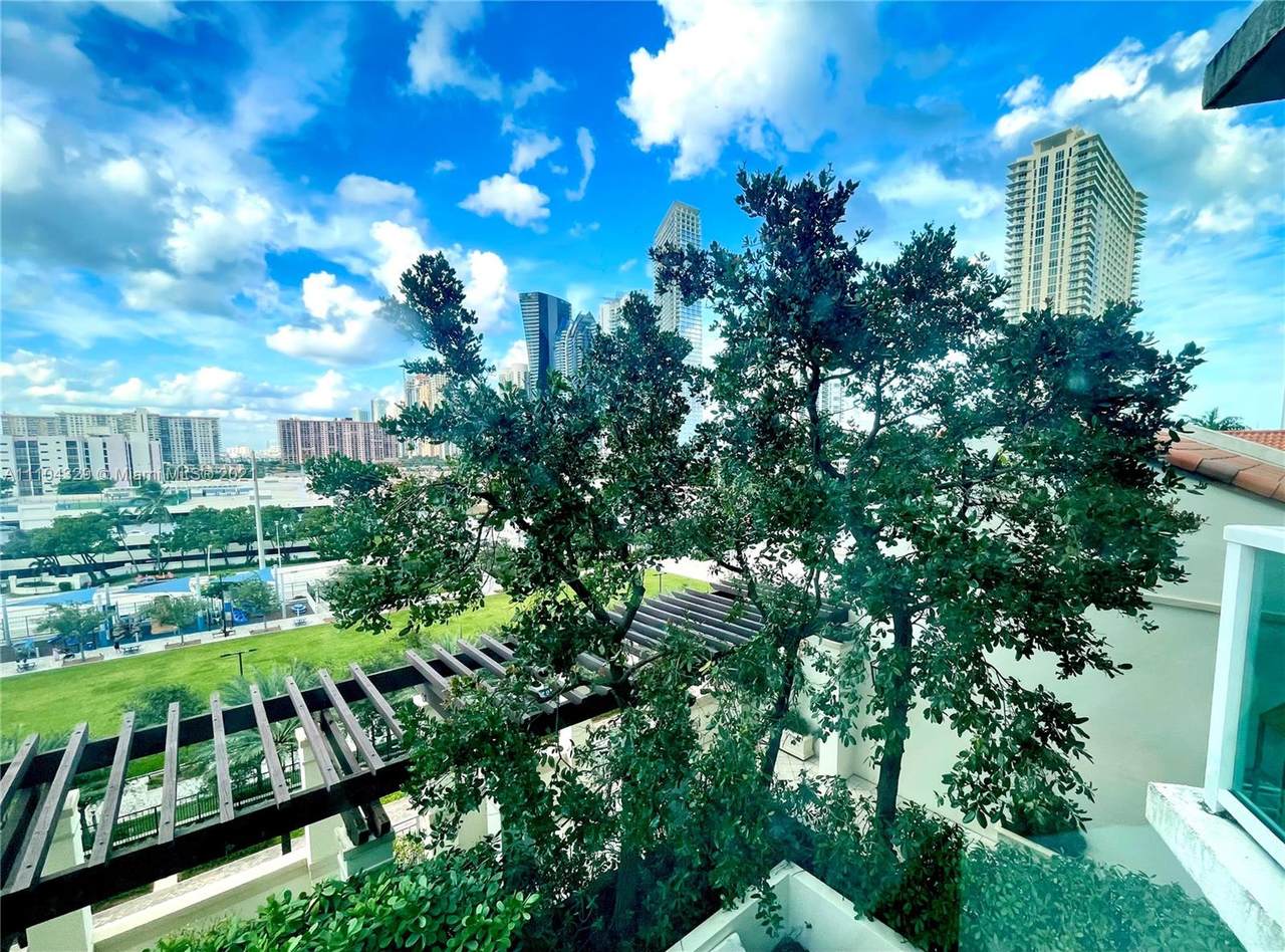 200 Sunny Isles Blvd - Photo 1