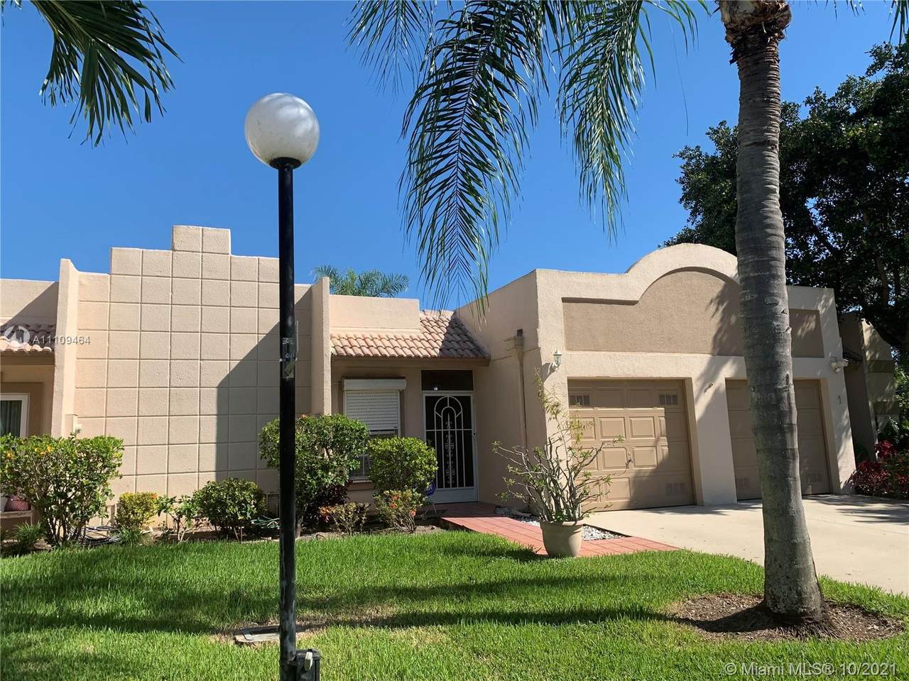 9155 Flynn Cir - Photo 1