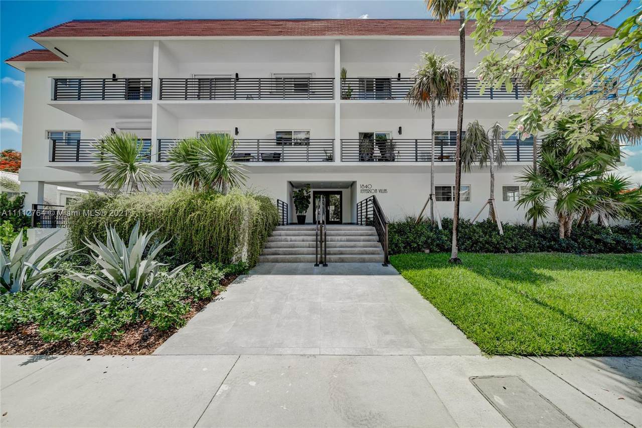1840 Jefferson Ave - Photo 1