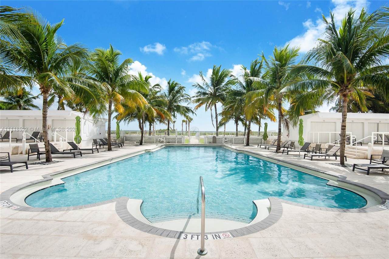 4925 Collins Ave - Photo 1