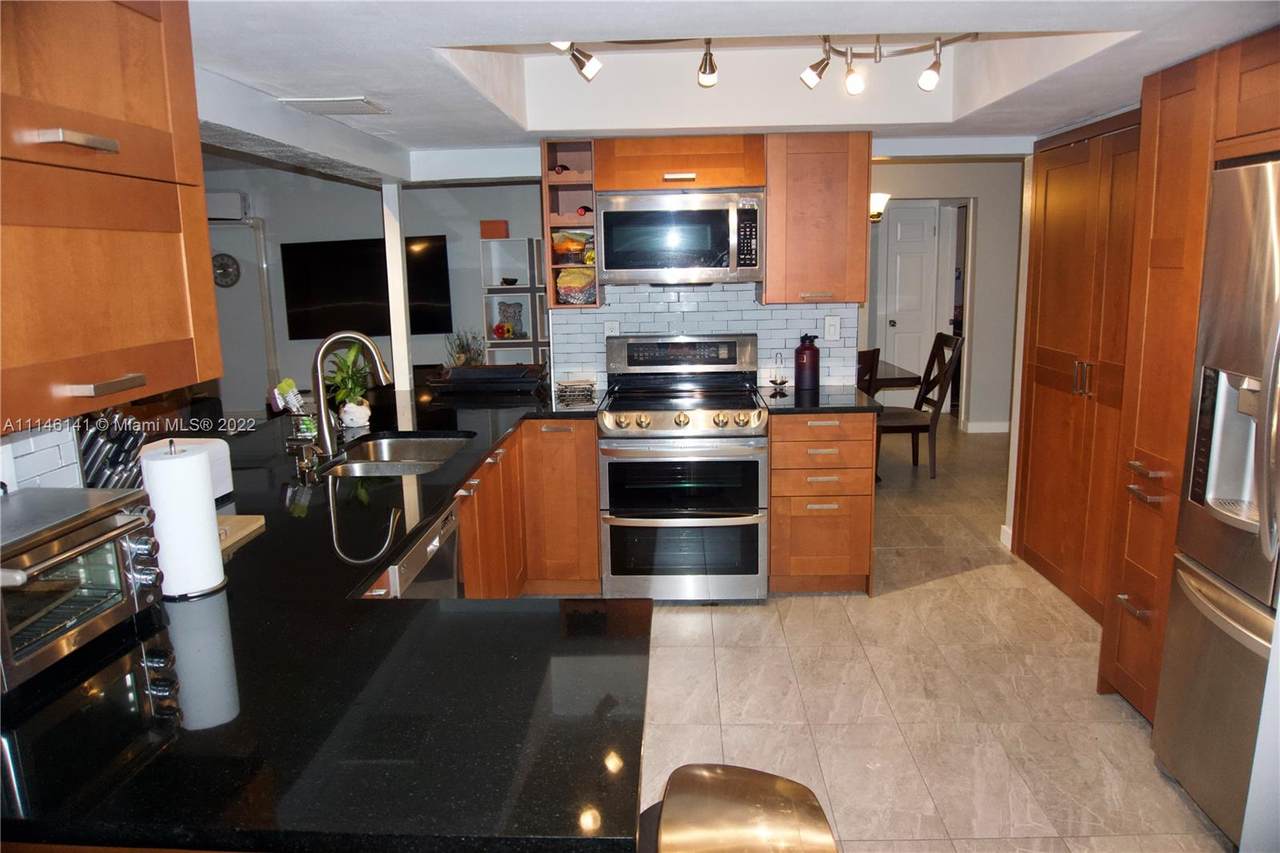 6501 24th Ct - Photo 1