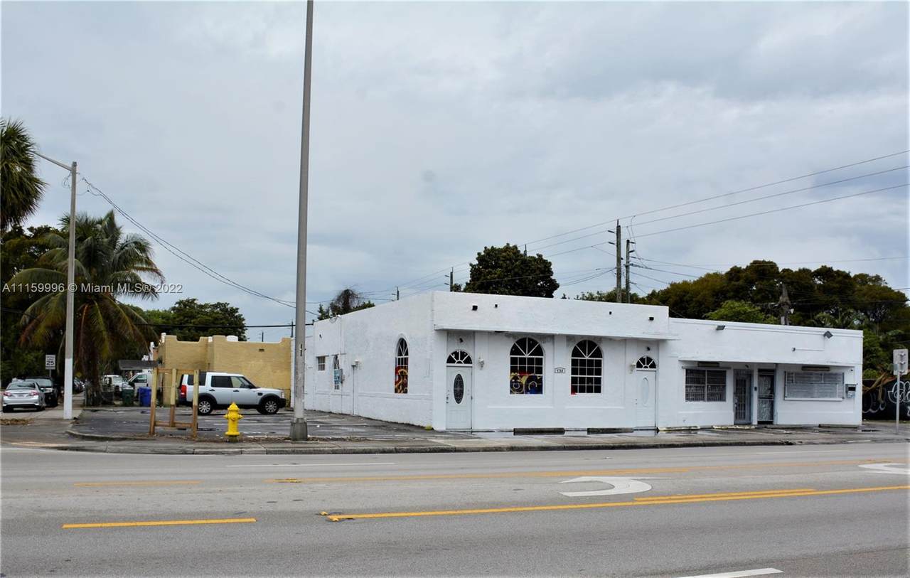 4760/4770 7th Ave - Photo 1