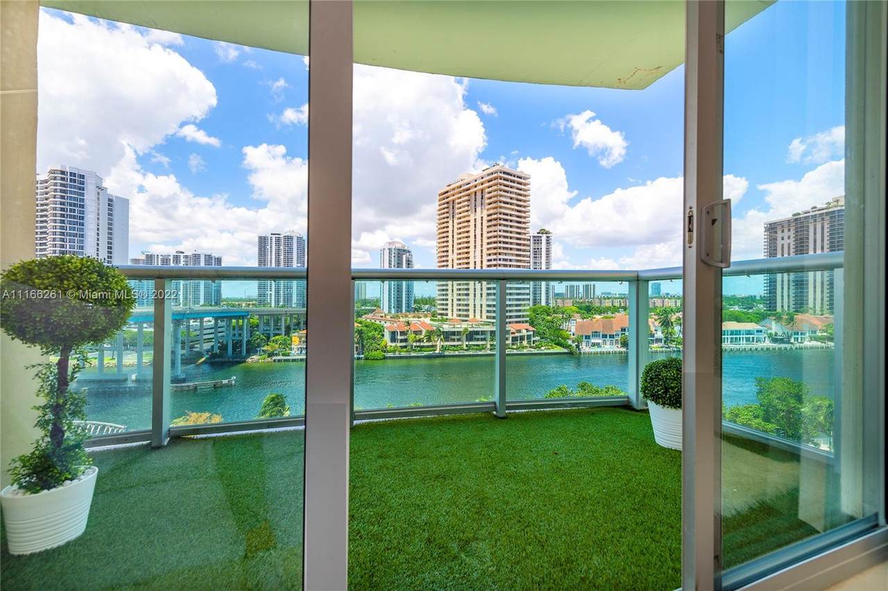 19390 Collins Ave - Photo 1