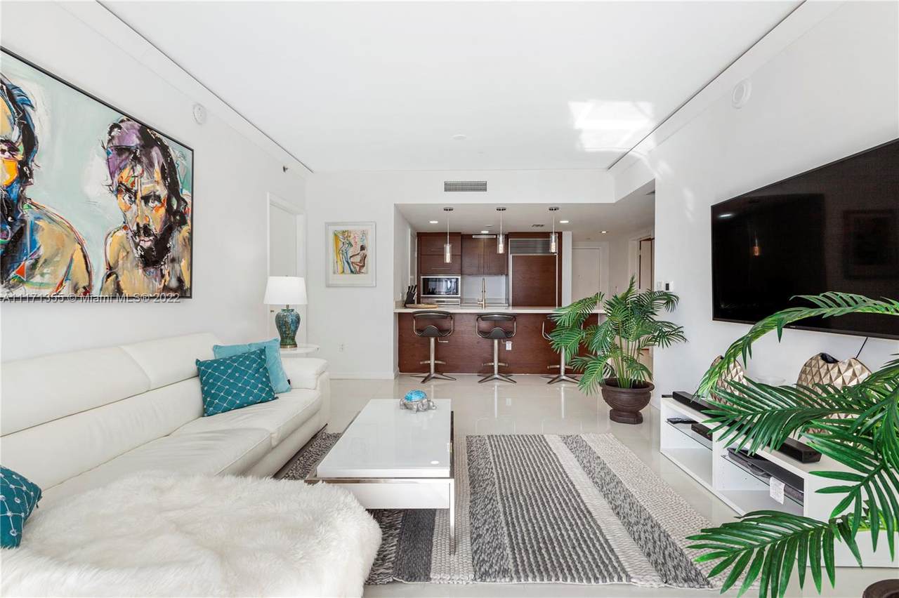 475 Brickell Ave - Photo 1