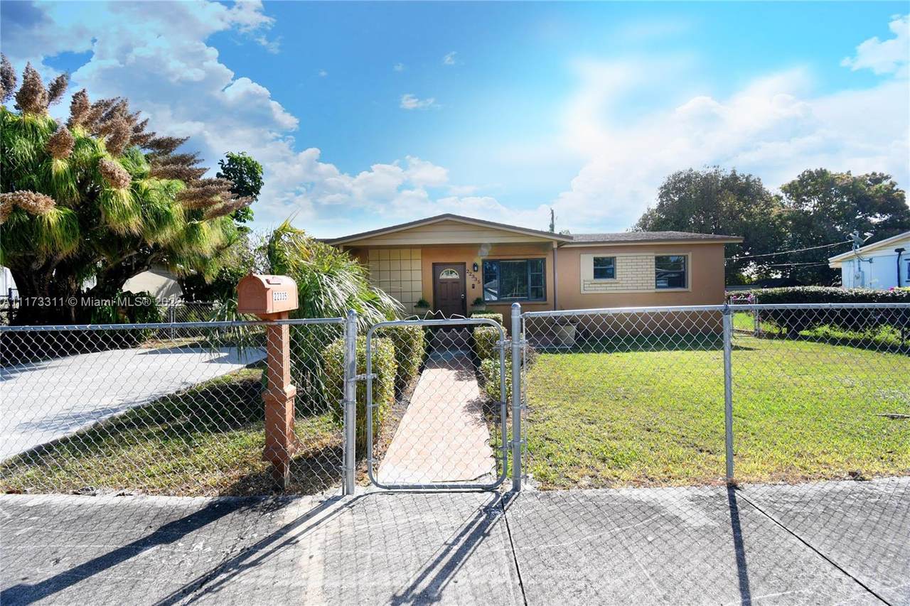 22335 118th Pl - Photo 1