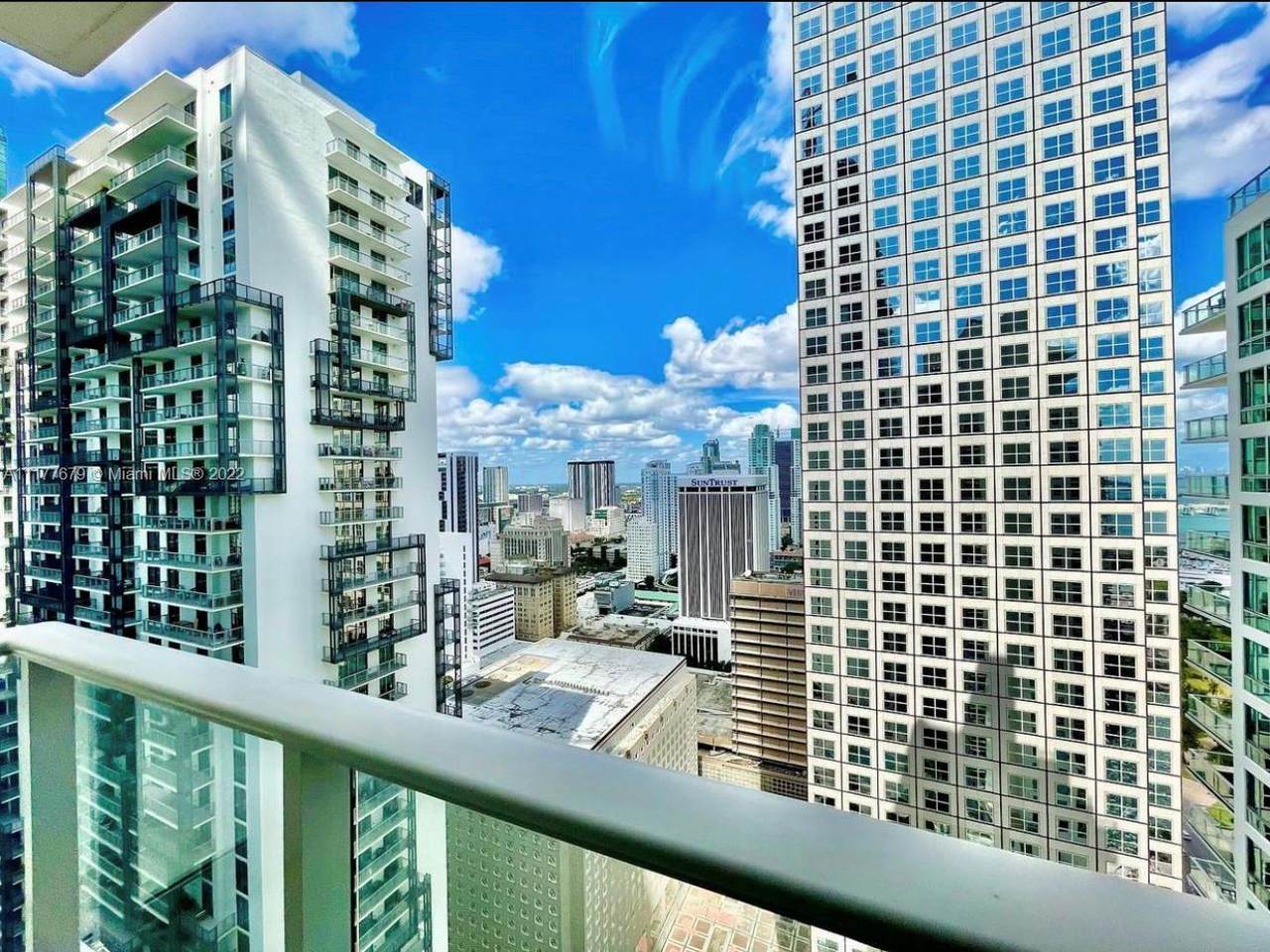 300 Biscayne Blvd - Photo 1