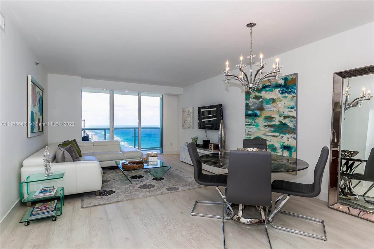 1830 Ocean Dr- Seasonal - Photo 1