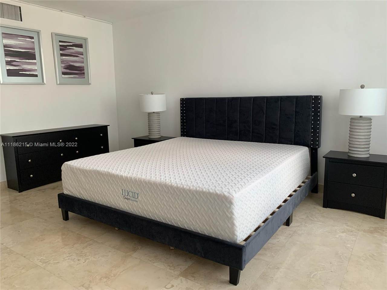 1000 West Ave - Photo 1