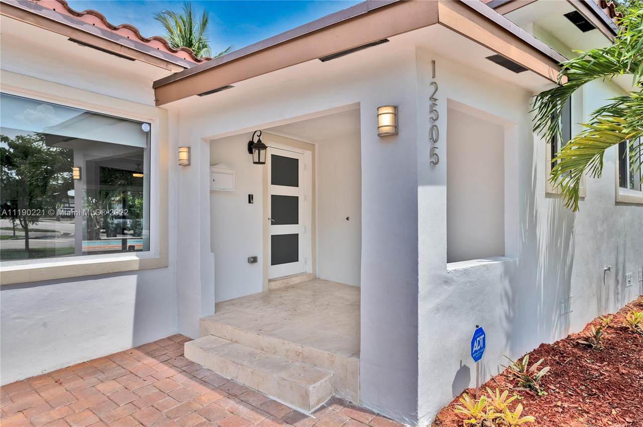 12505 Miami Pl - Photo 1