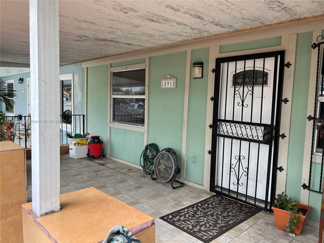 18918 46th Ave - Photo 1