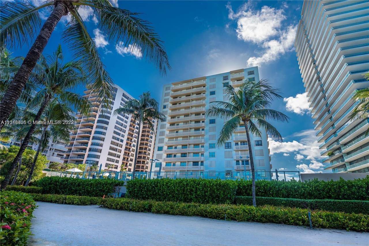 10185 Collins Ave - Photo 1