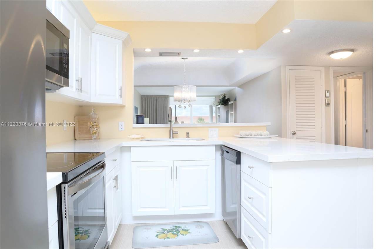 23099 Barwood Ln N - Photo 1