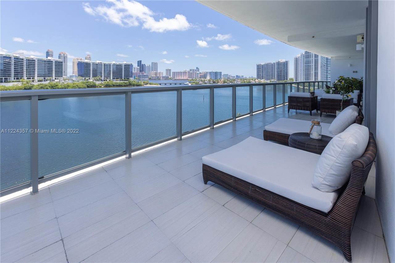 https://bt-photos.global.ssl.fastly.net/miami/1280_boomver_2_A11224357-2.jpg