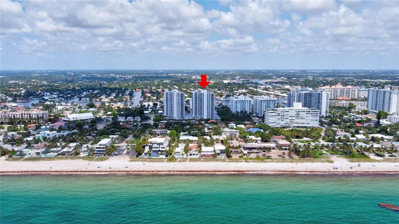 2715 Ocean Blvd - Photo 1