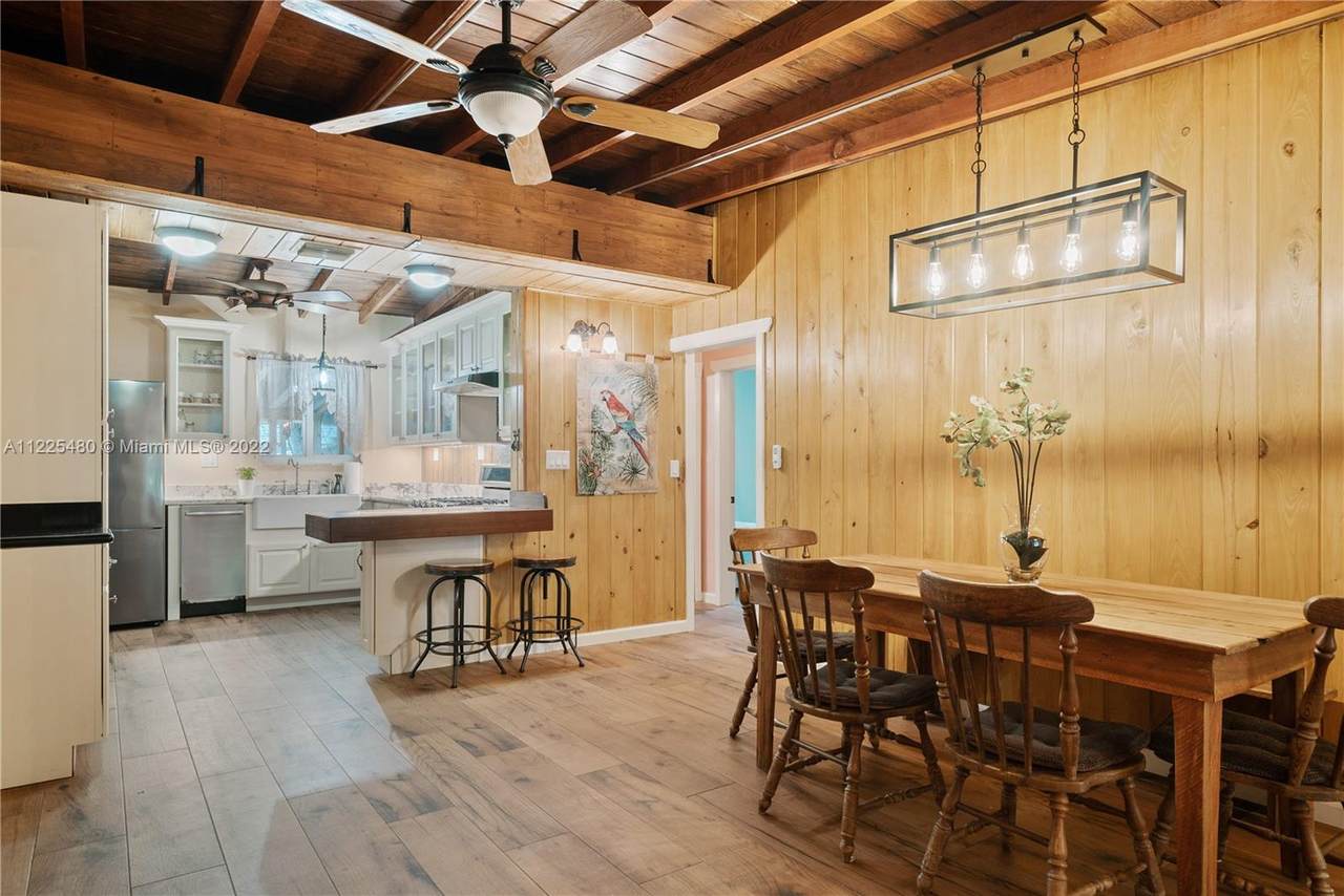 6 Coral Drive - Photo 1