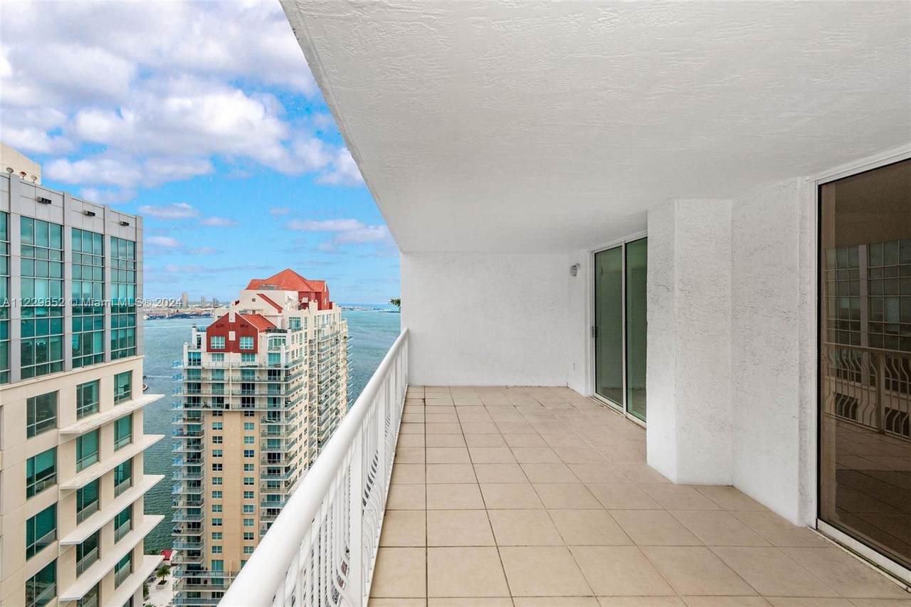 https://bt-photos.global.ssl.fastly.net/miami/1280_boomver_2_A11229652-2.jpg
