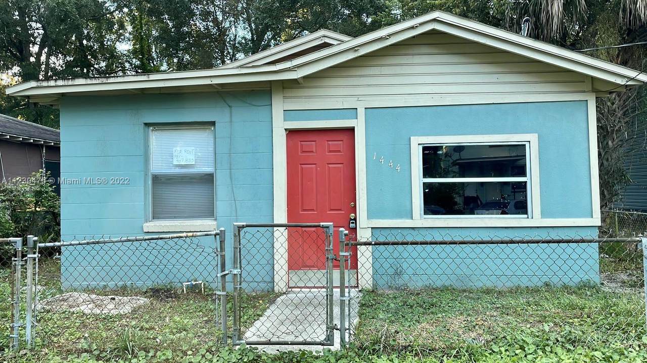 1444 24th Street - Photo 1