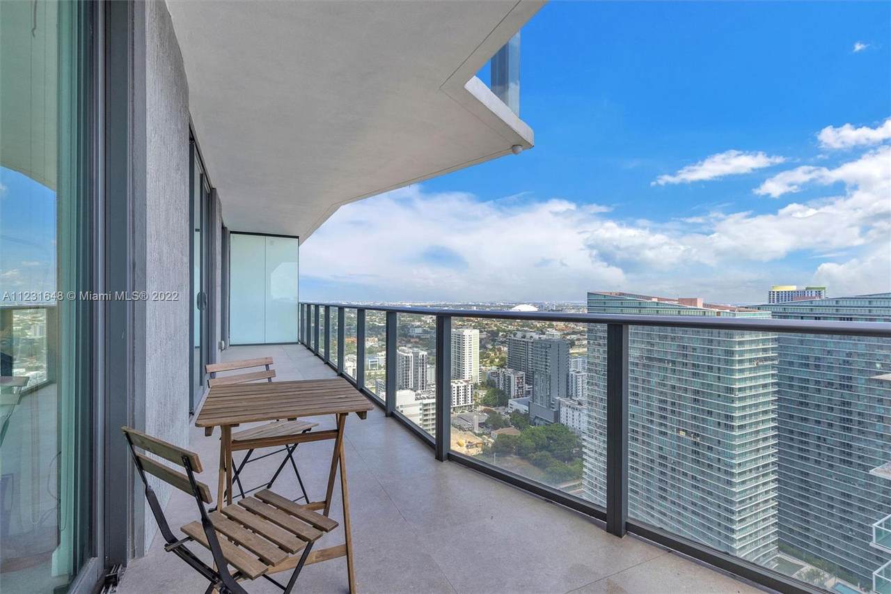 1300 Miami Ave - Photo 1