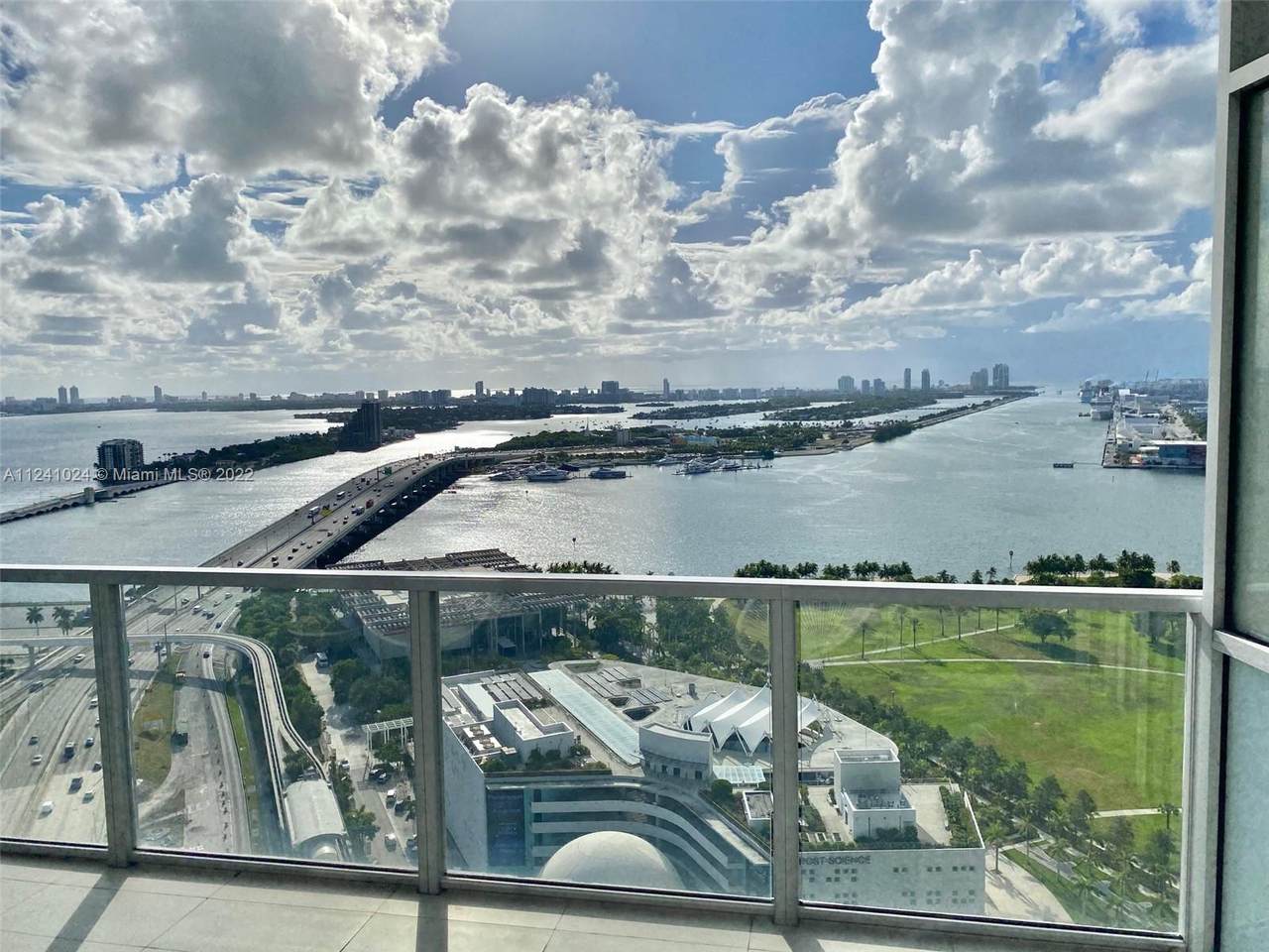 1100 Biscayne Blvd - Photo 1