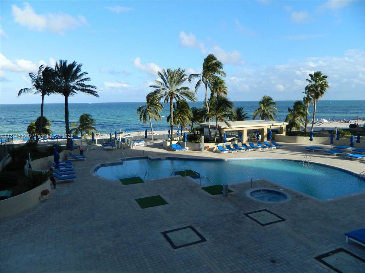 17555 Collins Ave - Photo 1