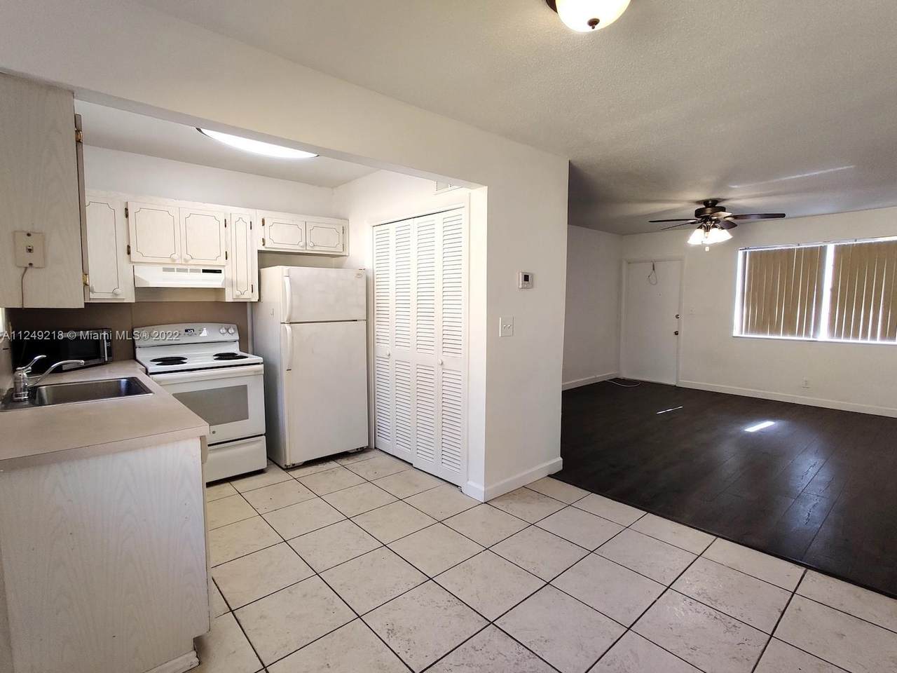 2826 Van Buren St - Photo 1