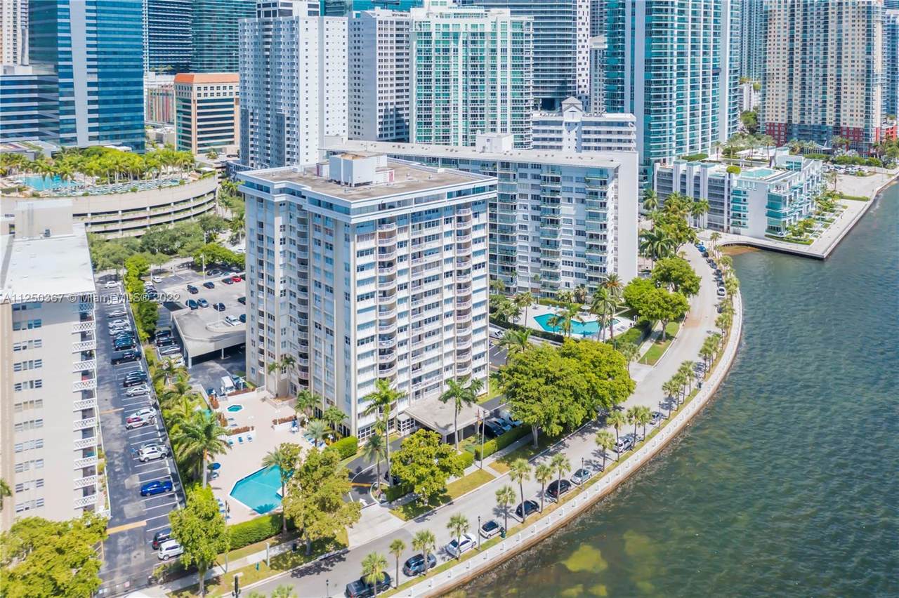 1420 Brickell Bay Dr - Photo 1