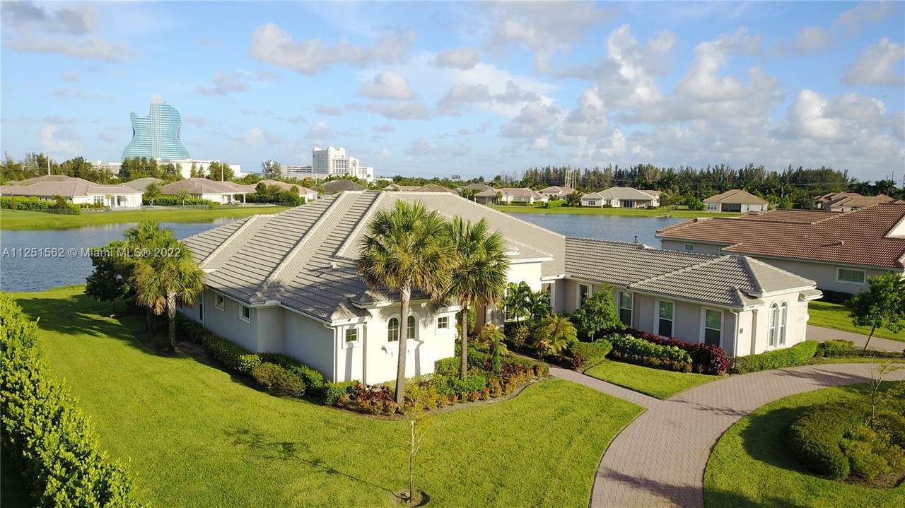 4878 Sterling Ranch Cir - Photo 1