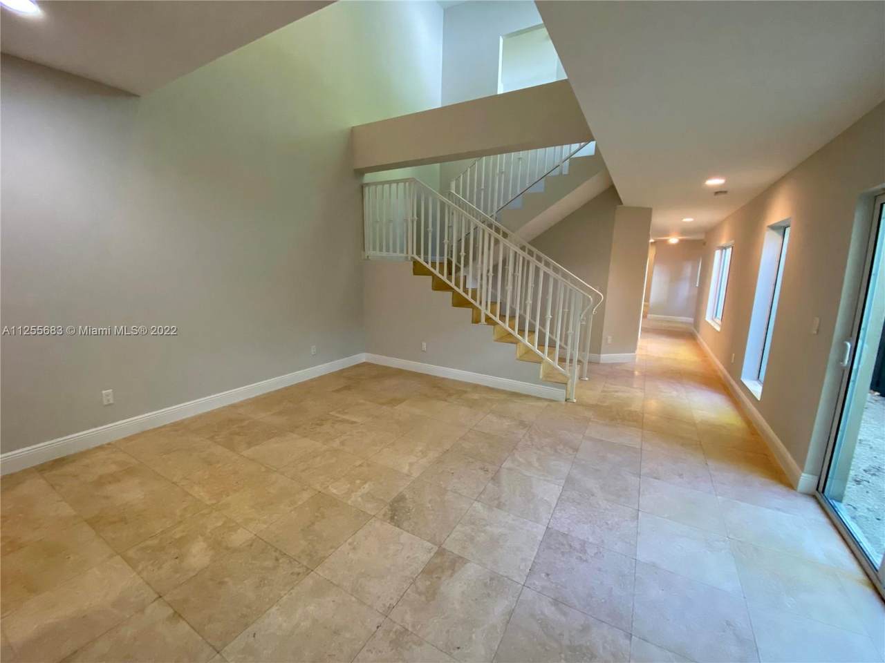 3171 Florida Ave - Photo 1