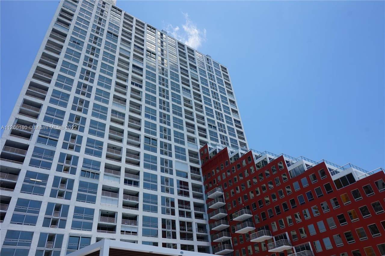 1541 Brickell Ave - Photo 1