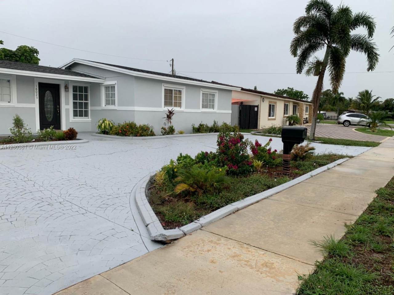 18025 83rd Ave - Photo 1