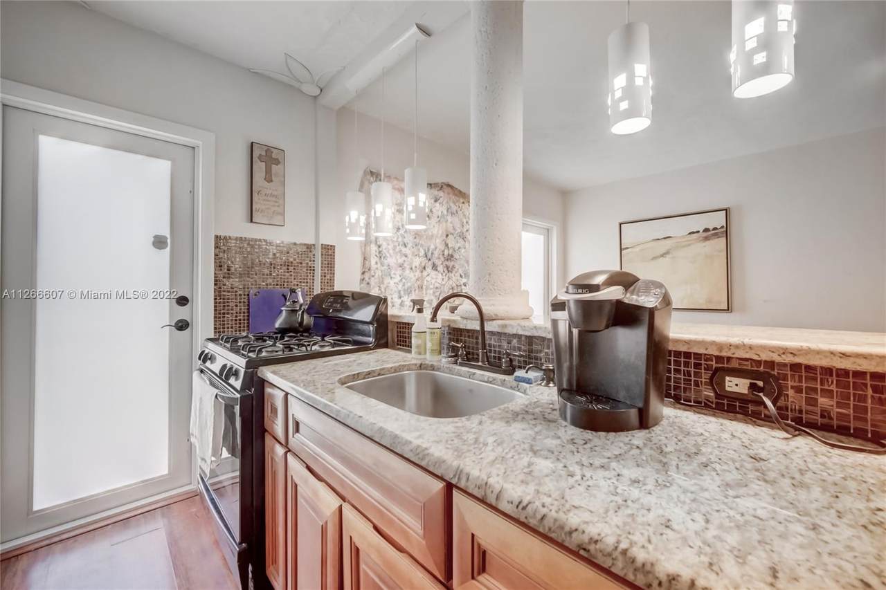 8040 Tatum Waterway Dr - Photo 1
