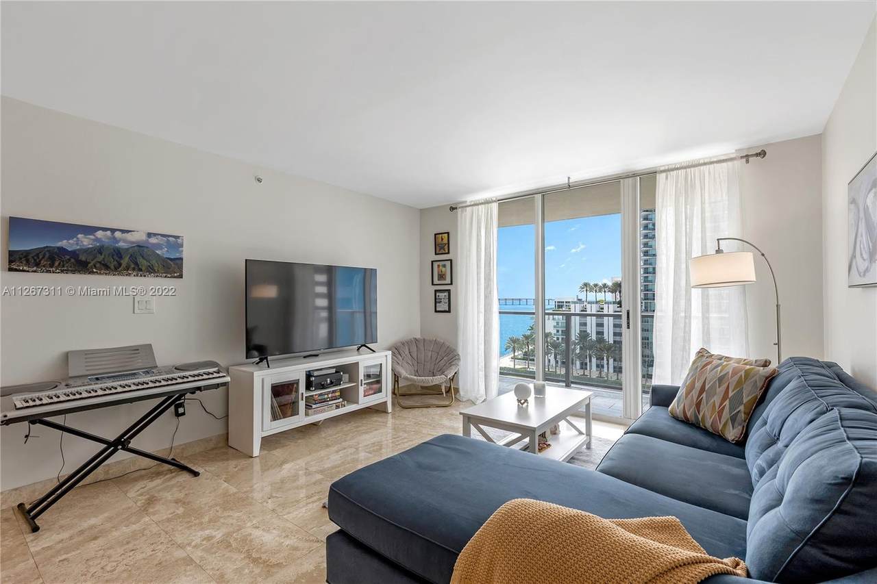 1155 Brickell Bay Dr - Photo 1