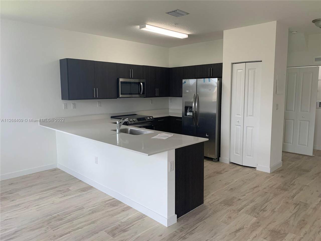 15540 136th St - Photo 1