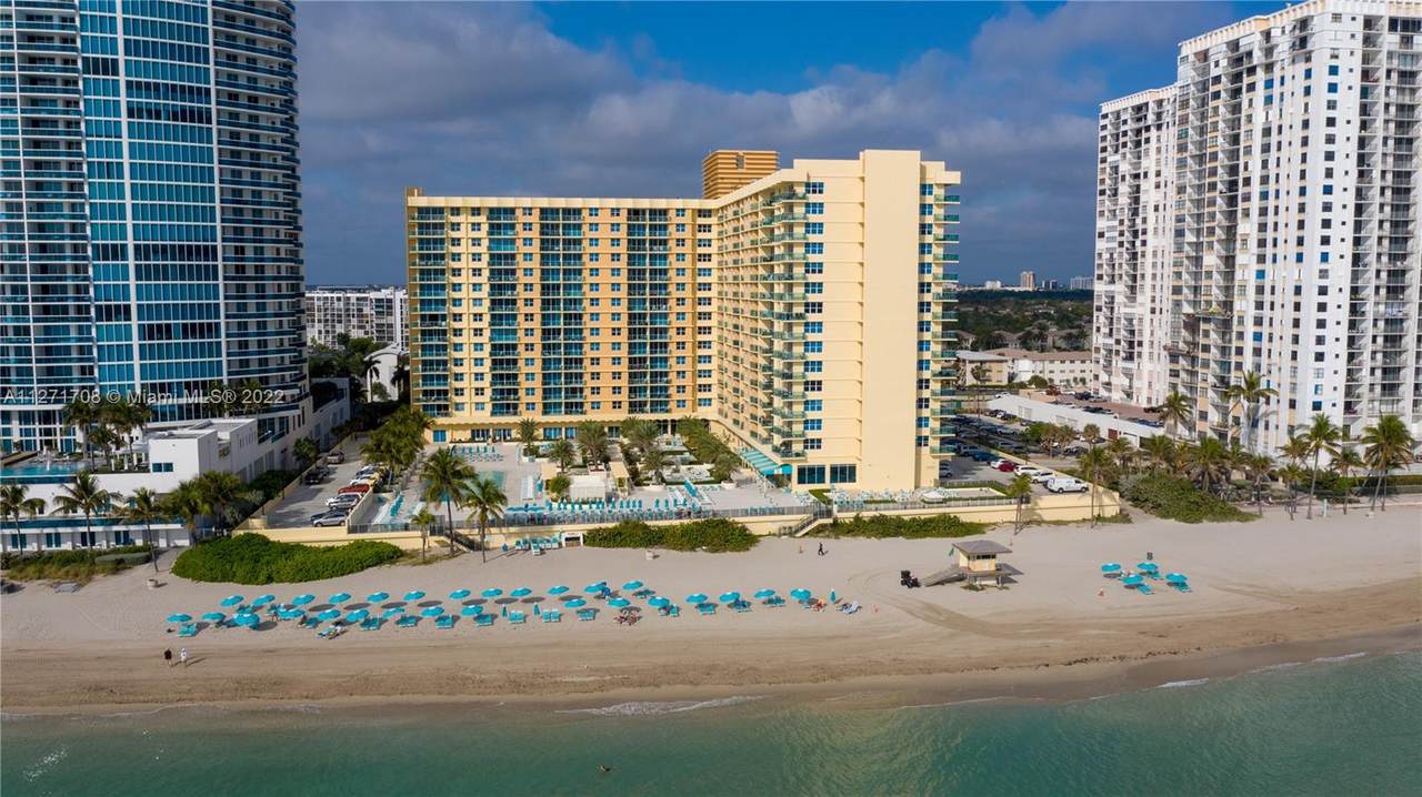 2501 Ocean Dr - Photo 1