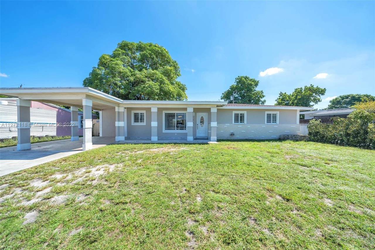 17141 43rd Ave - Photo 1