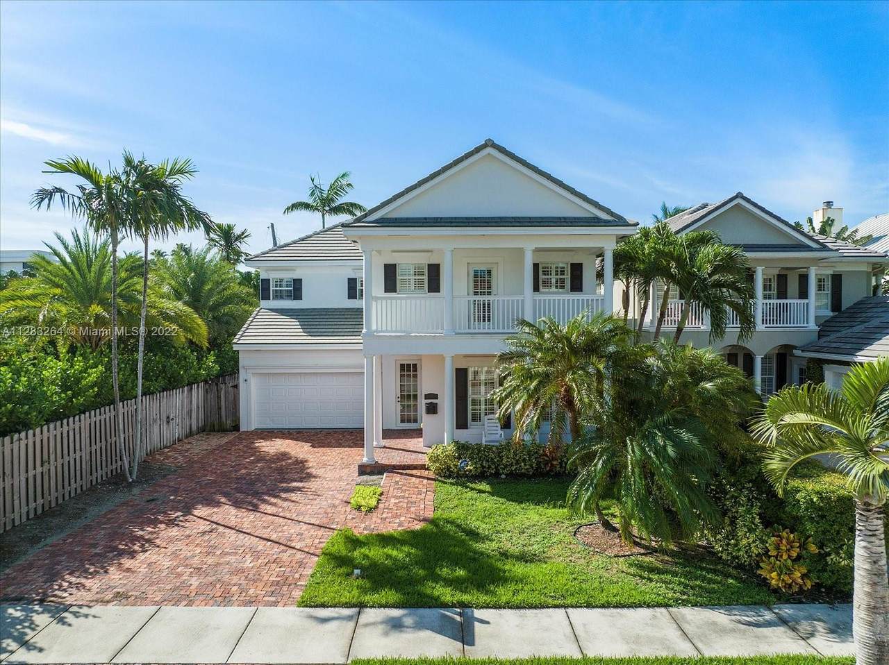 2626 Alamanda Ct - Photo 1