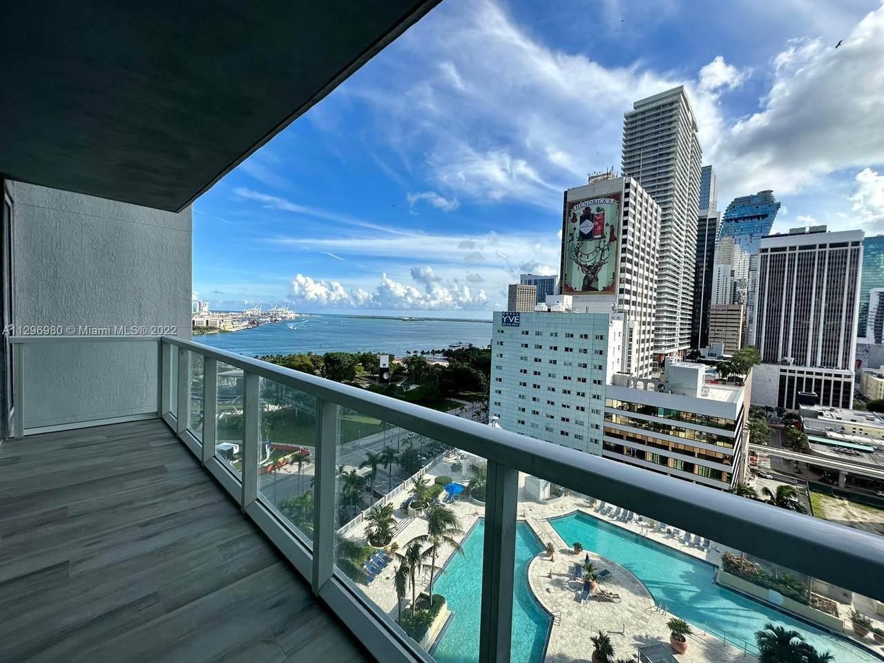 244 Biscayne Blvd - Photo 1