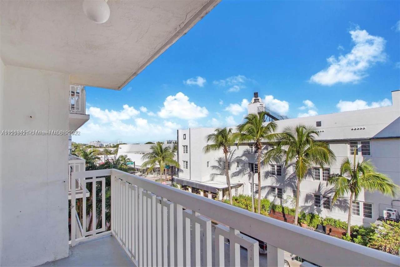 1357 Collins Ave - Photo 1