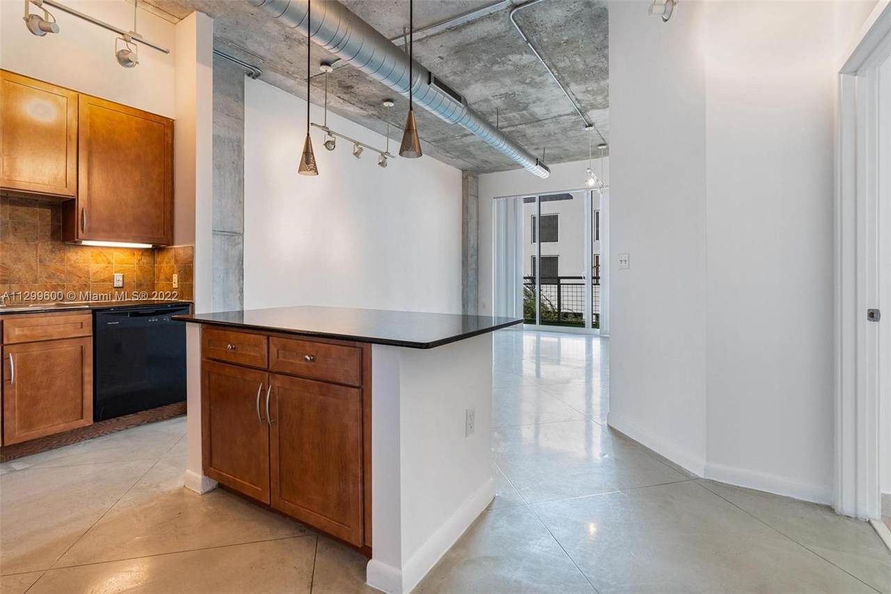 2001 Biscayne Blvd - Photo 1