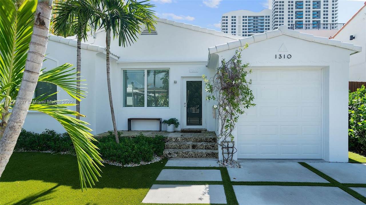1310 Flamingo Way - Photo 1