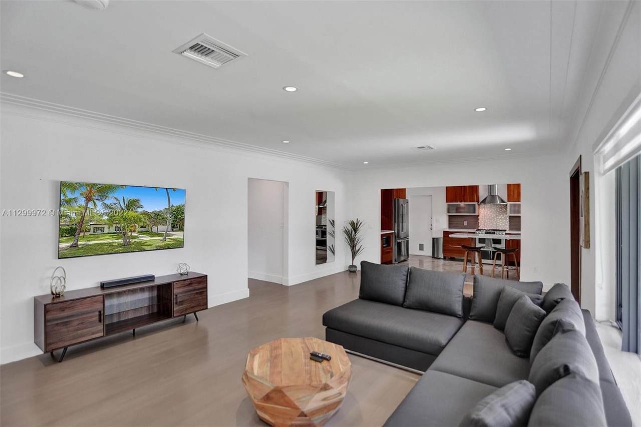 1080 86th St - Photo 1