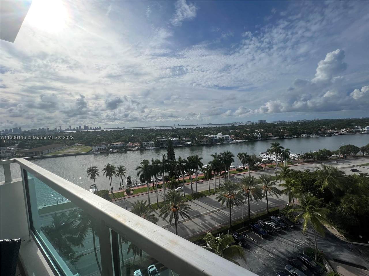 https://bt-photos.global.ssl.fastly.net/miami/1280_boomver_2_A11300116-2.jpg