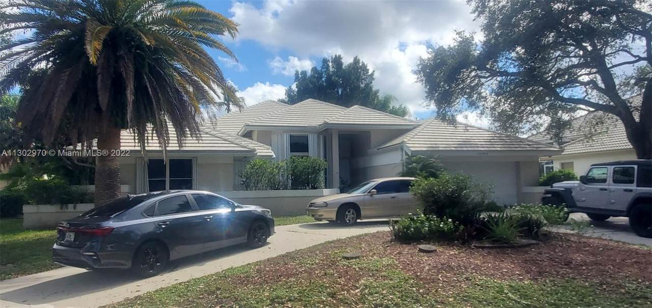 10784 Avenida Santa Ana - Photo 1
