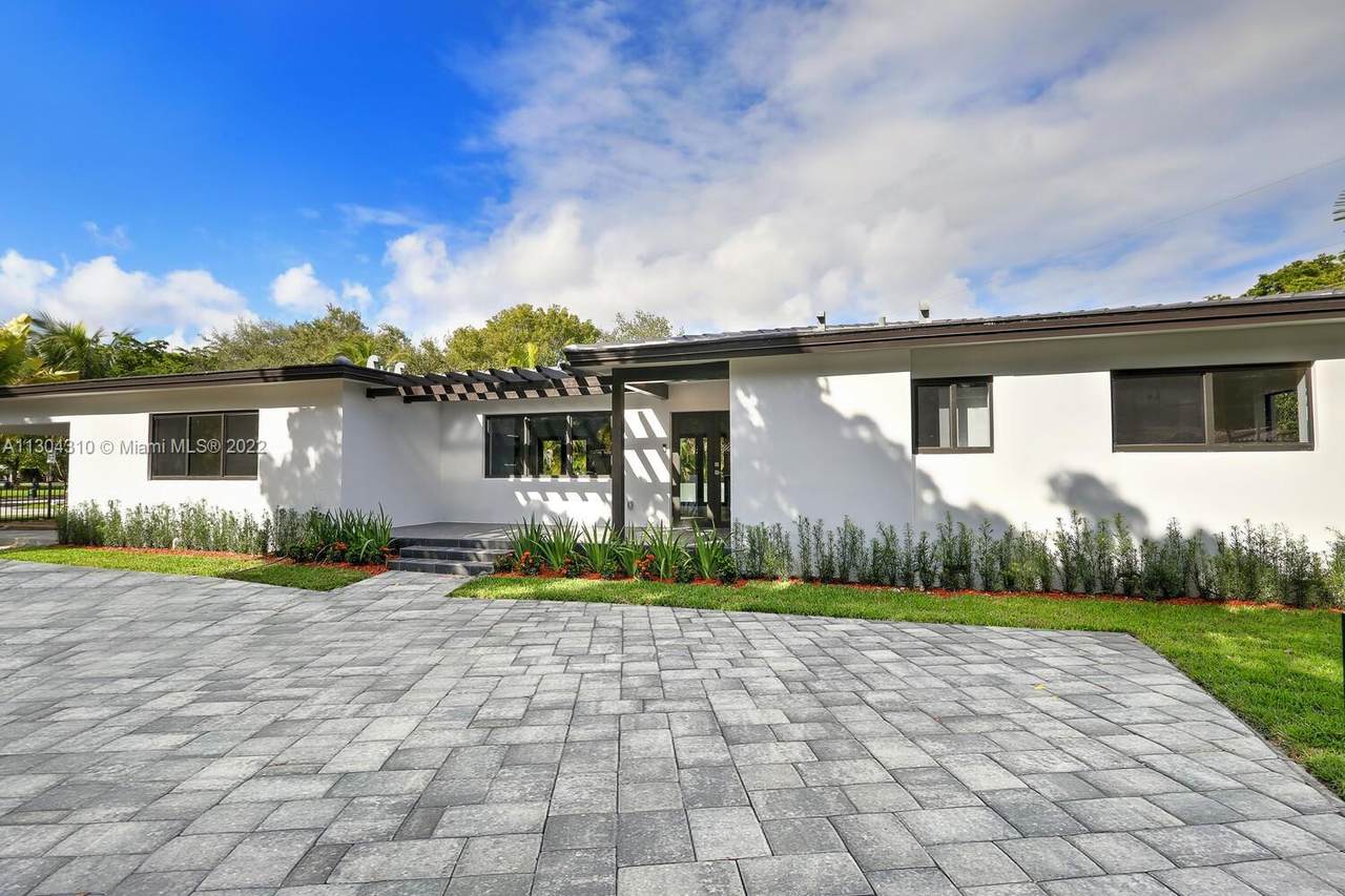 1335 San Remo Ave - Photo 1